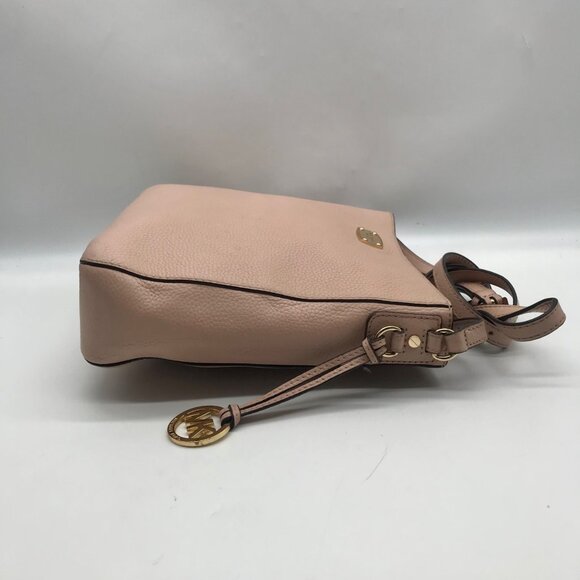 Michael Kors Pale Pink Pebbled Leather Crossbody Bag - Picture 4 of 10